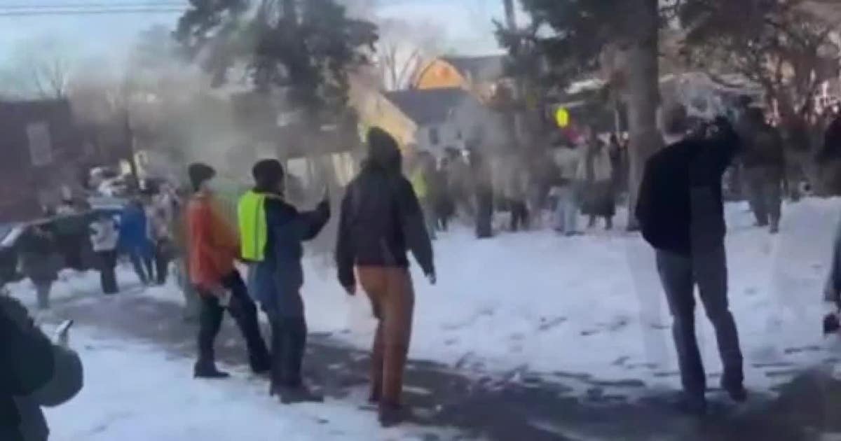 Education Minnesota demands ICE stays away from schools