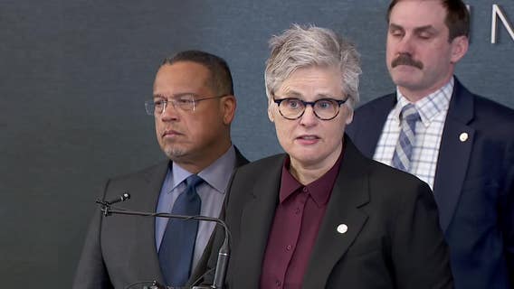 Minneapolis ICE shooting: MN prosecutors ask public to give them evidence after FBI takes over case