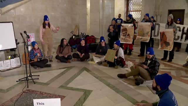 ICE in MN: ICE Out rally; arrests at MSP Airport