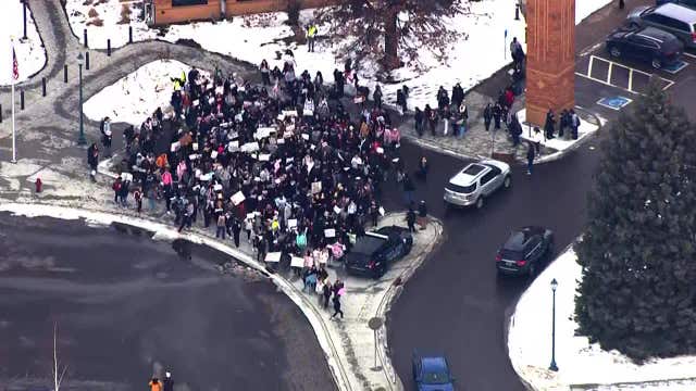 Minneapolis ICE shooting: Police issue arrest order for downtown protesters