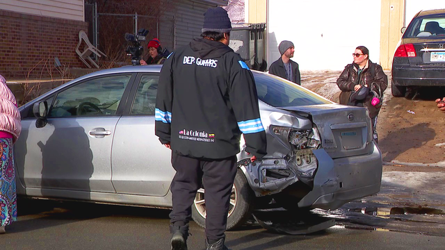 St. Paul won't tow abandoned vehicles due to ICE arrests