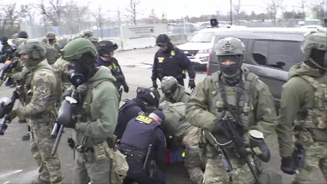 ICE in Minnesota: Court suspends order that restricted ICE agent tactics against protesters