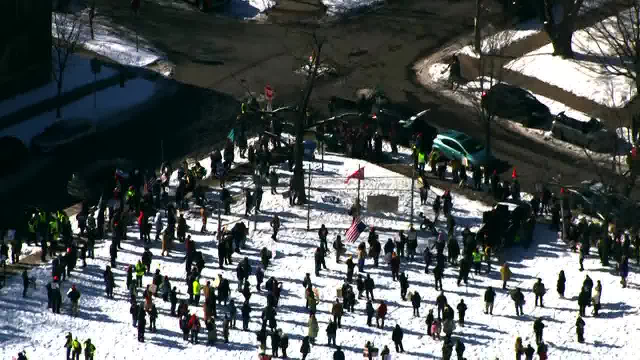 WATCH LIVE: Alex Pretti memorial march marks 1 month since fatal shooting