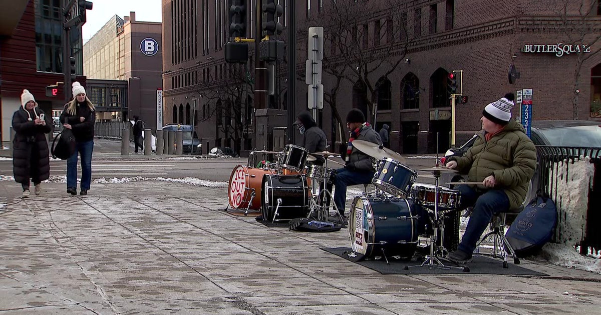 Drummers line Minneapolis streets to protest ICE in Minnesota