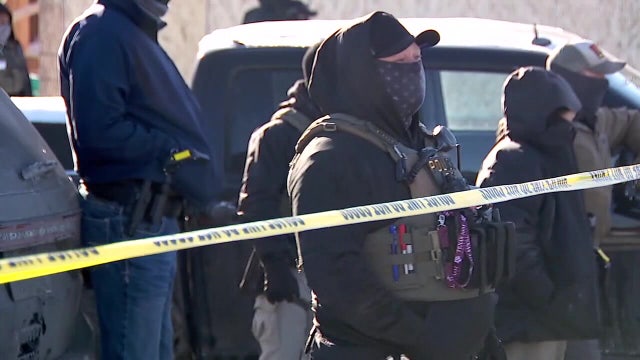 Ordinance banning law enforcement from wearing masks signed by St. Paul mayor