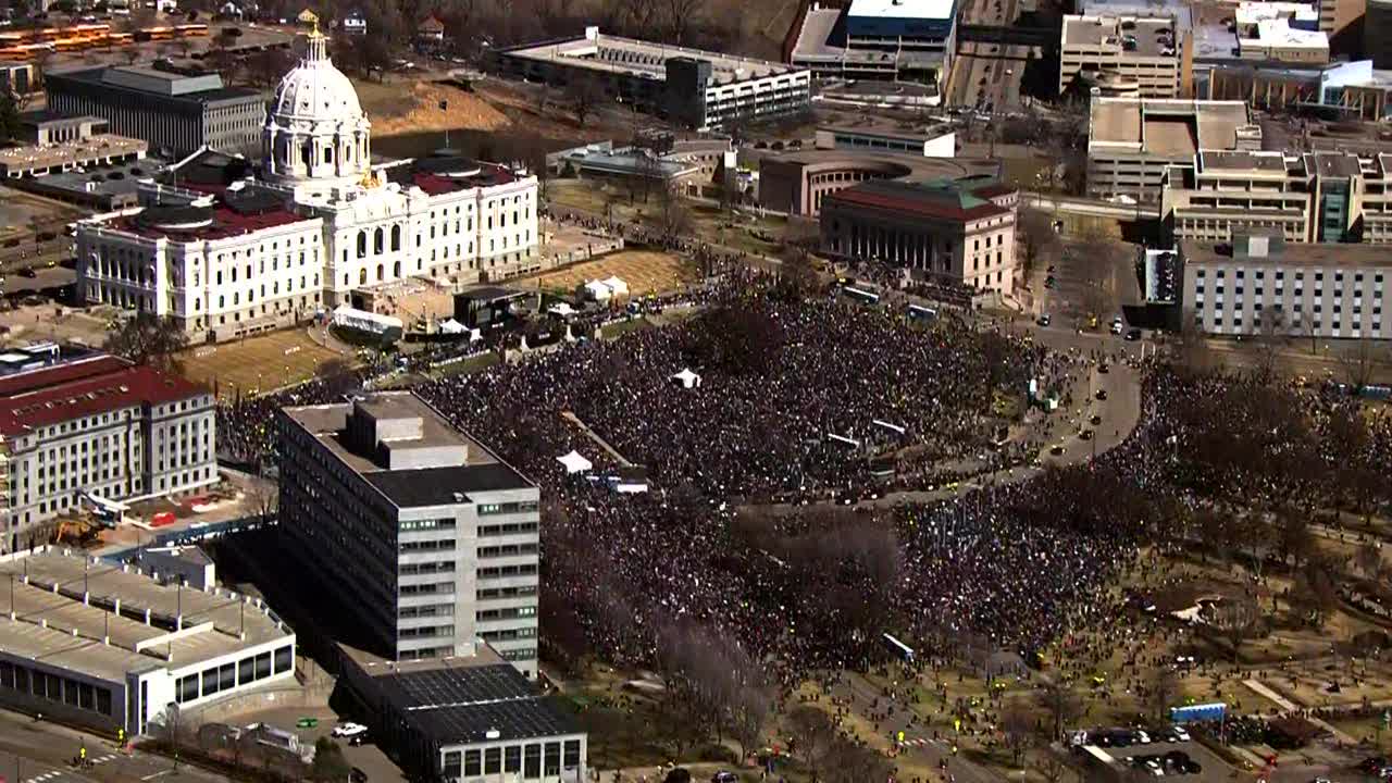 LIVE UPDATES: No Kings flagship rally in St. Paul