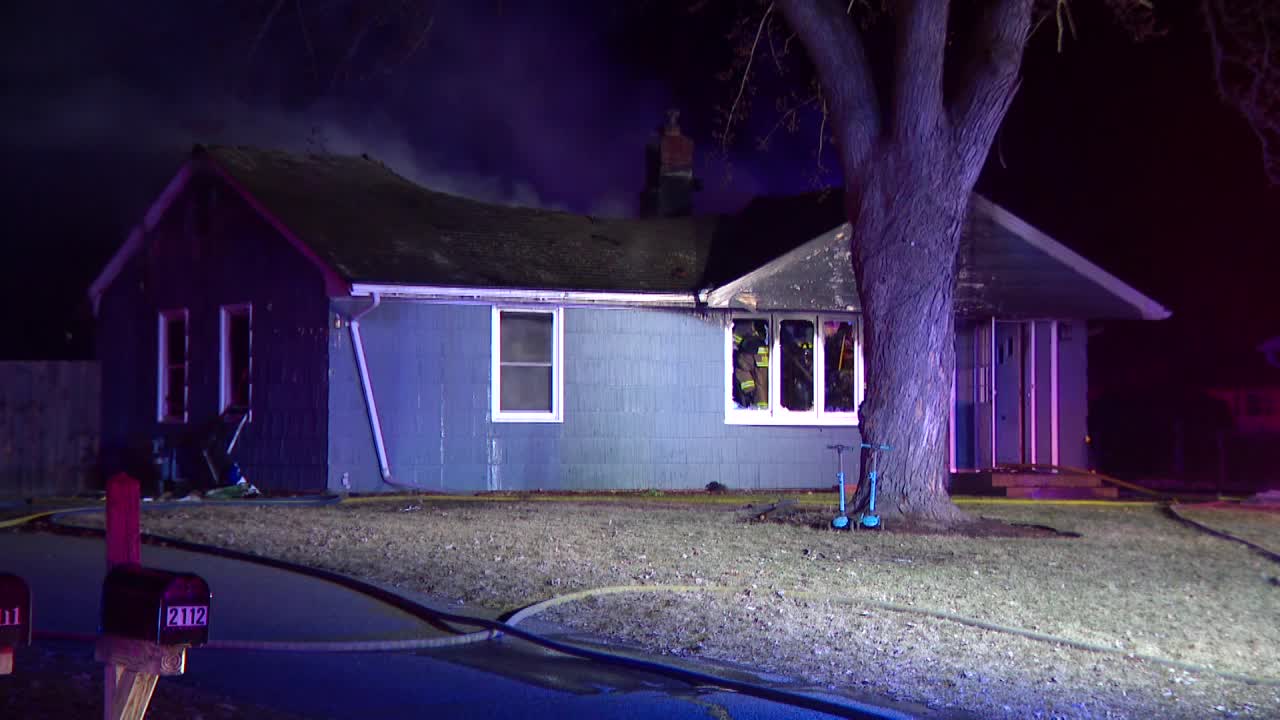 White Bear Lake fire leaves 4 people dead