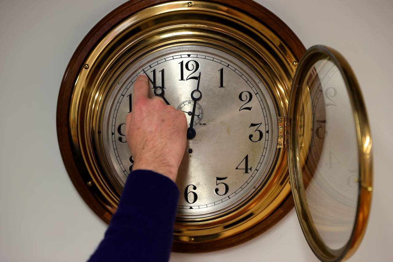 Minnesota bill would get rid of daylight saving time