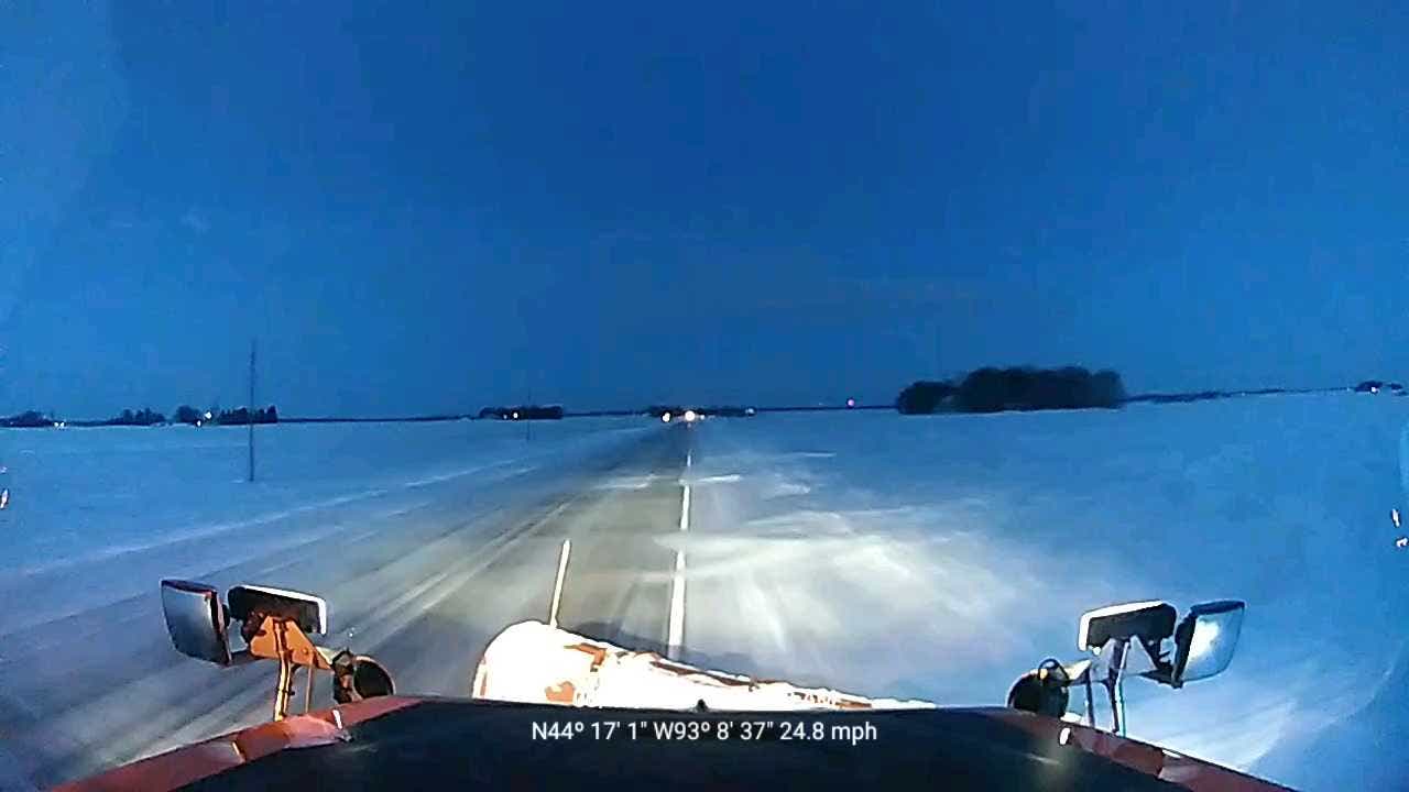 Live updates on MN weather: No travel advisory, roads closed in southern MN due to white-out conditions