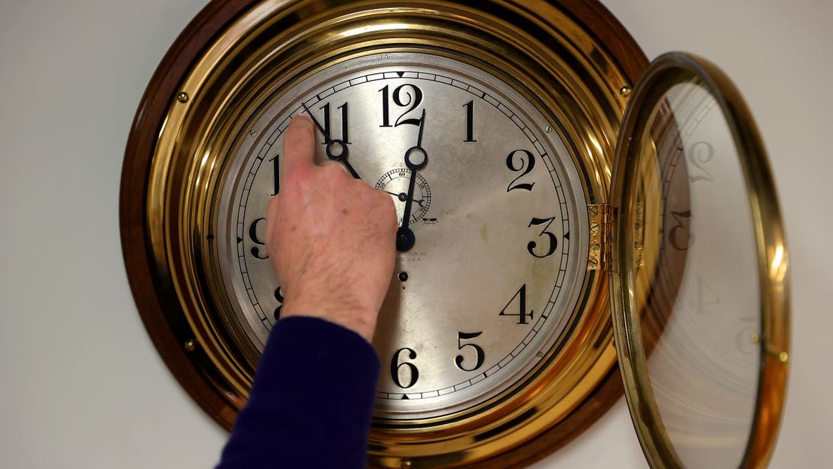 Minnesota bill would get rid of daylight saving time