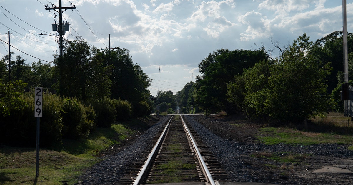Train derailment near Warroad leads to area evacuation order