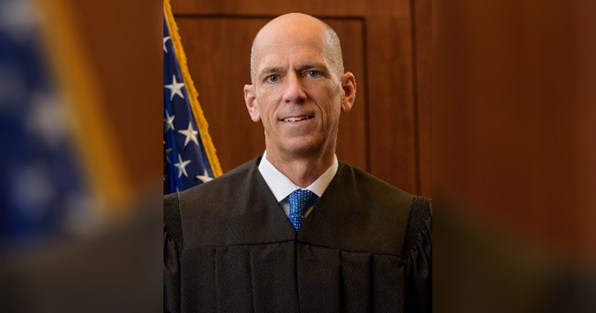 ICE in Minnesota: Judge finds federal agents likely engaged in ‘unconstitutional’ immigration enforcement