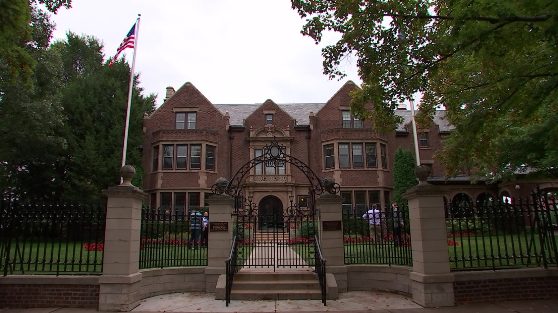 Minnesota bill seeks to cap governor terms at two