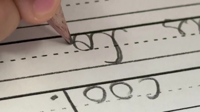 Minnesota lawmakers want schools to teach cursive again