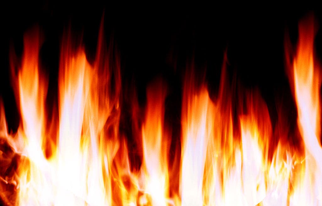 Man found inside North St. Paul house fire dies