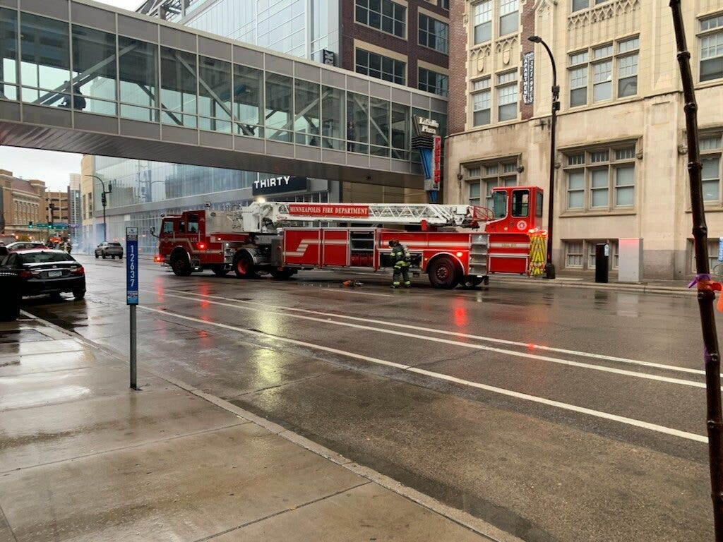 Transformer explosion knocks out power in downtown Minneapolis