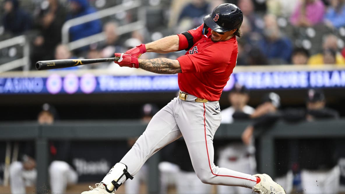 Twins investigating fan incident involving Jarren Duran at Target Field