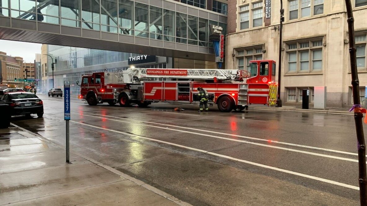 Transformer explosion knocks out power in downtown Minneapolis
