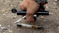 Decriminalizing possession of drug syringes, pipes approved by Minneapolis council