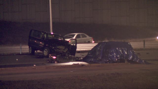 Eden Prairie crash leaves 1 dead, 1 injured