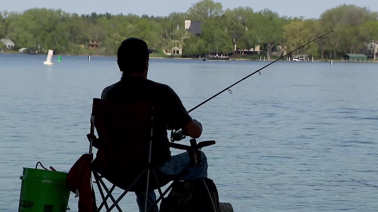 Minnesota DNR electronic licensing system for fishing, hunting set to launch in June