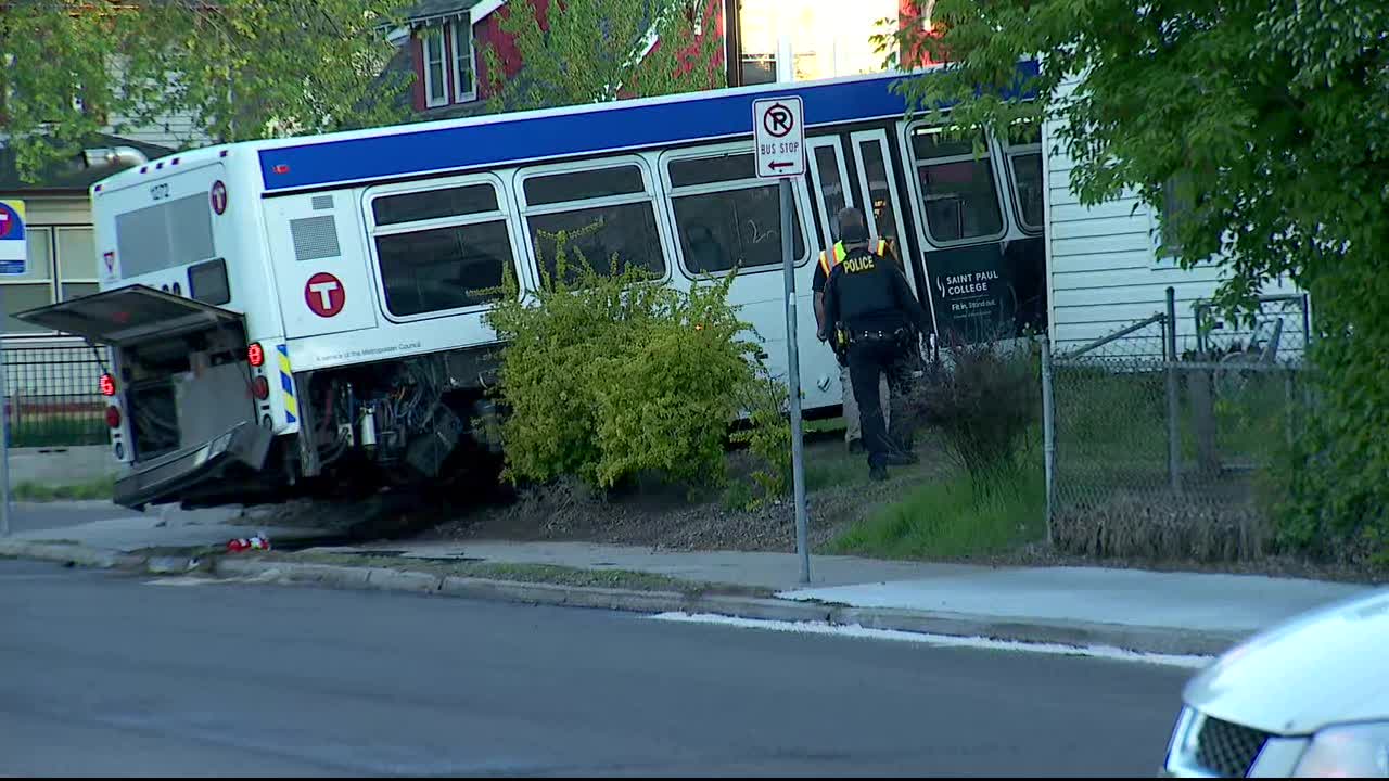 Metro Transit bus crashes into south Minneapolis home after deadly collision with pickup