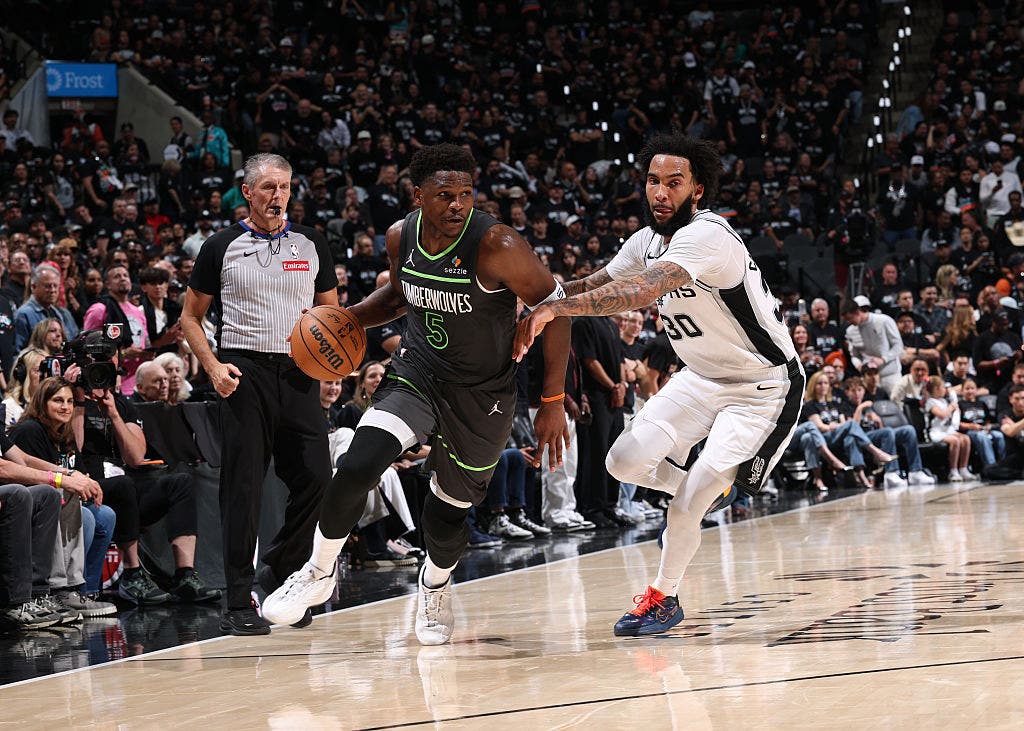 Timberwolves lose to Spurs 133-95 in Game 2 of Western Conference Semifinals
