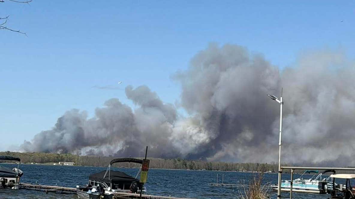 Flanders Fire grows to nearly 1,700 acres with 20% containment