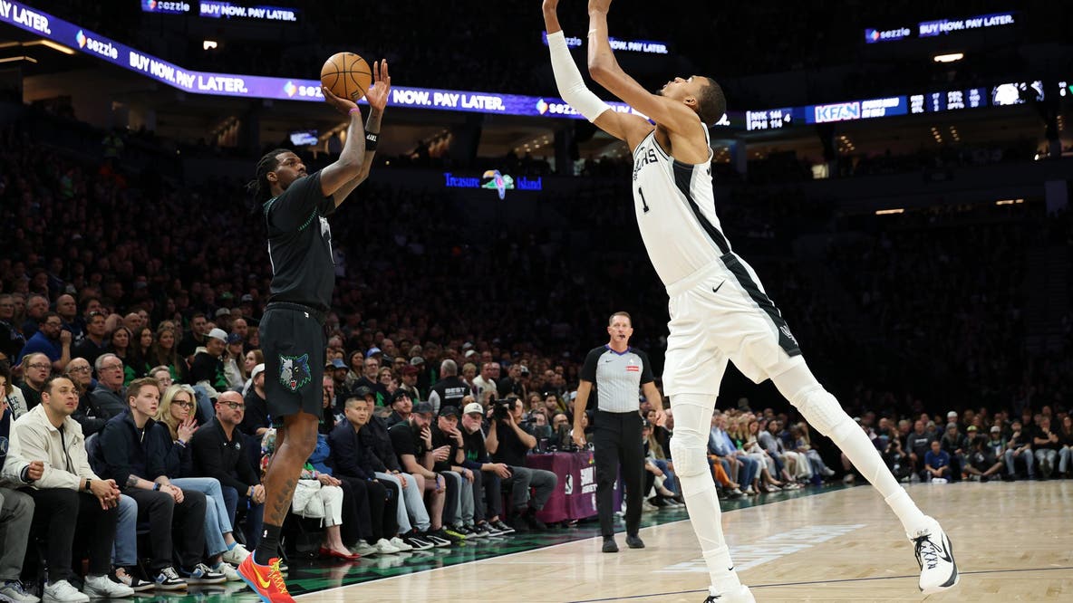 Victor Wembanyama ejected for elbow to Naz Reid, Wolves beat Spurs 114-109 in Game 4