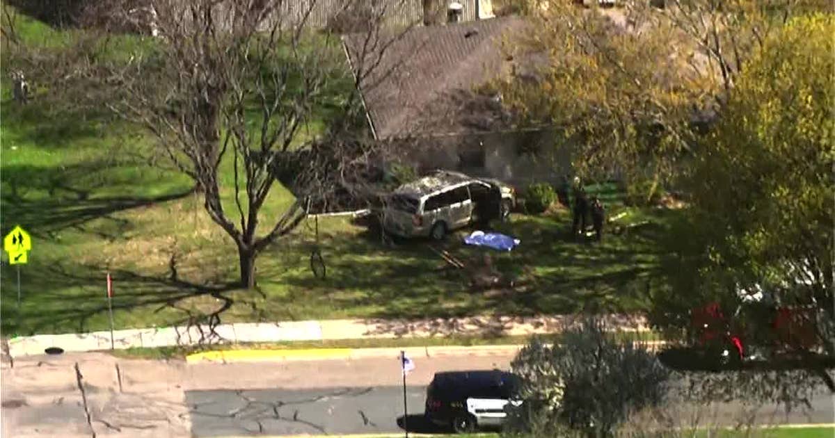 Rockford pedestrian crash: 1 woman killed, another seriously hurt