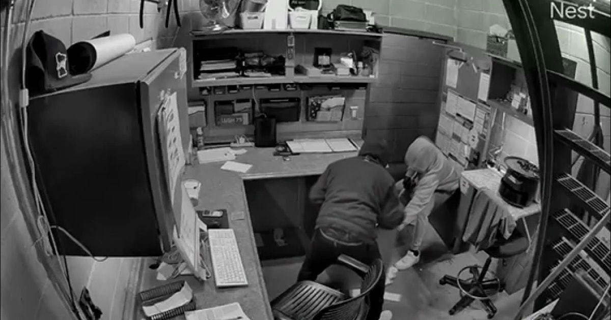 Lush Lounge break-in: Thieves steal safe from Northeast Minneapolis LGBTQ+ theater