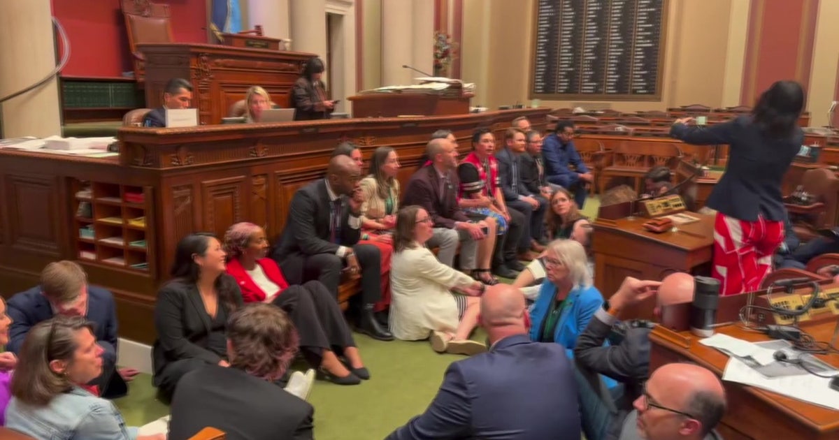 Annunciation shooting parents watch as DFL stages 39-hour sit-in for gun safety vote