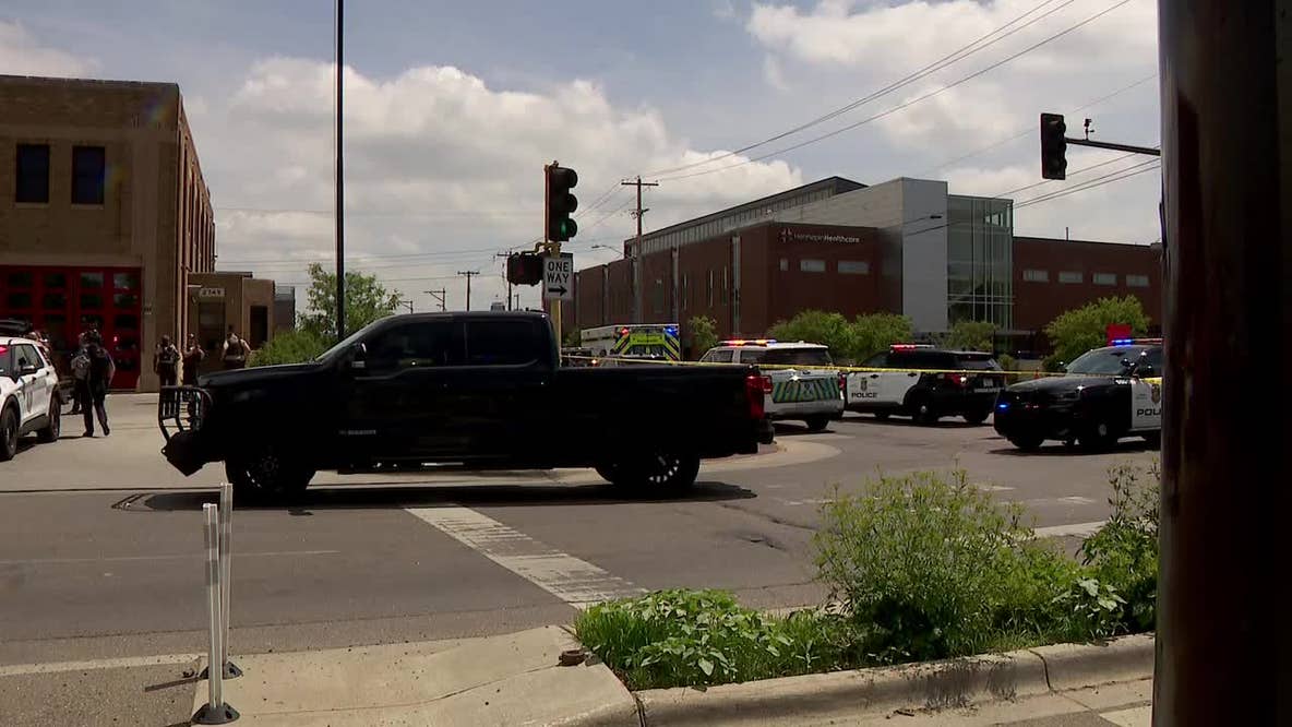 Minneapolis standoff: Deputies fired at while serving arrest warrant