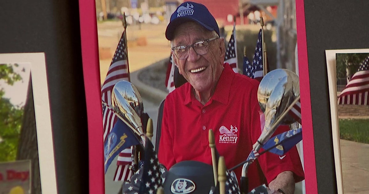 Patriotic Kenny memorial: Hundreds honor Navy veteran, TikTok icon
