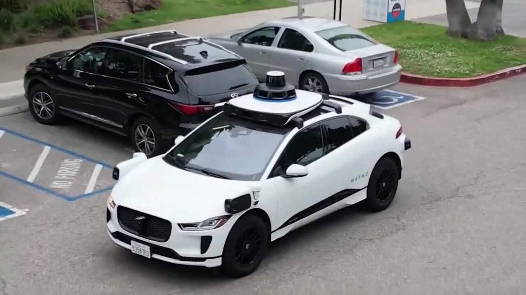 Waymo in Minneapolis: City council considers ordinance that could ban driverless rideshares