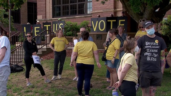 Parent-led petition targets Anoka-Hennepin school board over budget cuts