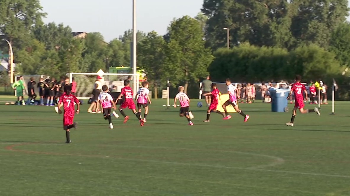 USA Cup: Heat forces shorter games, water breaks at youth soccer tournament