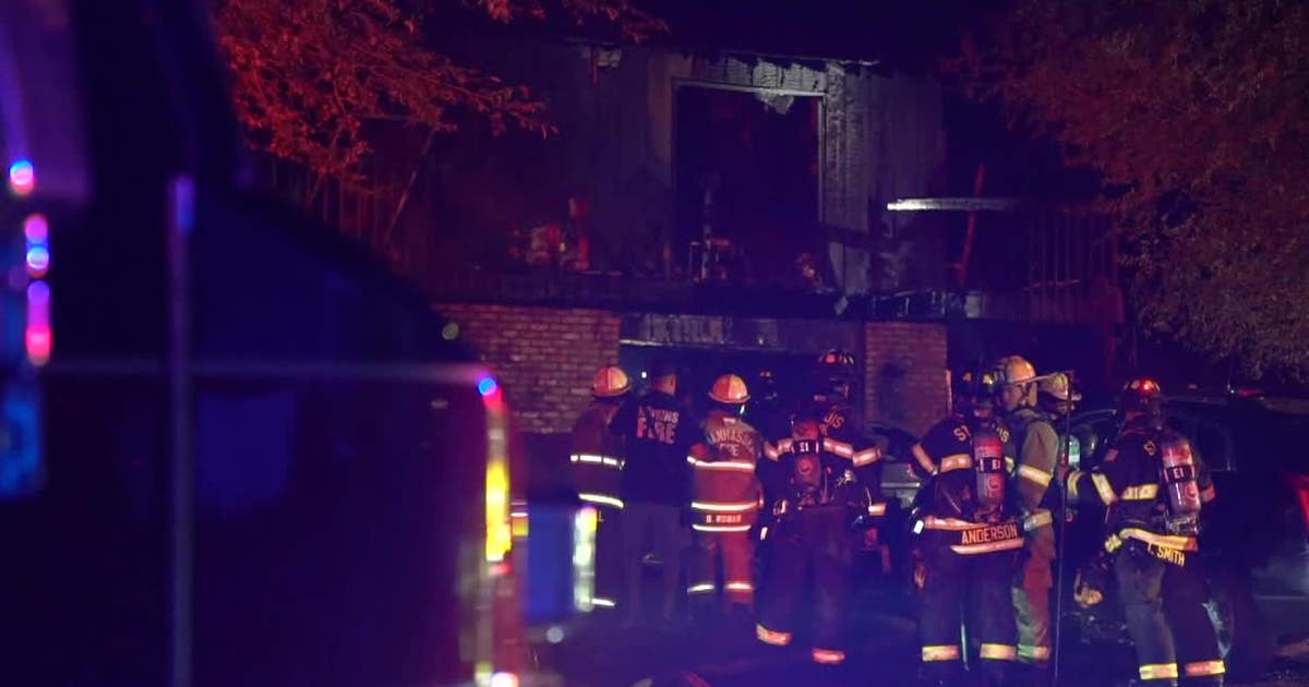 Hopkins duplex fire leaves 2 pets dead, displaces residents | FOX 9 ...