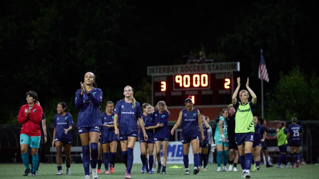 Minnesota Aurora loses 3-2 to Salmon Bay in penalty kick shootout