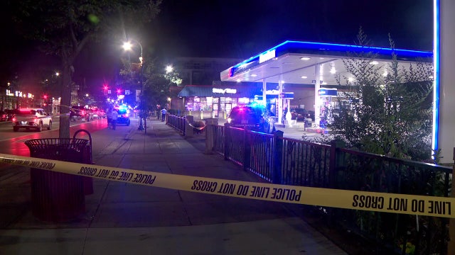 Lake Street shooting leaves man with life-threatening injuries