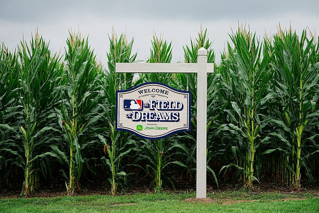 MLB Field of Dreams game: Minnesota Twins take on Philadelphia Phillies at iconic movie site