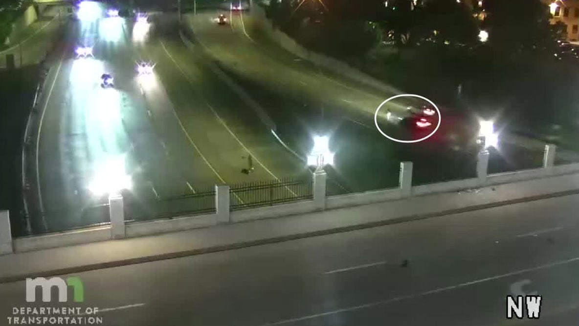 Pedestrian walking on I-94 in St. Paul struck, killed by SUV driver