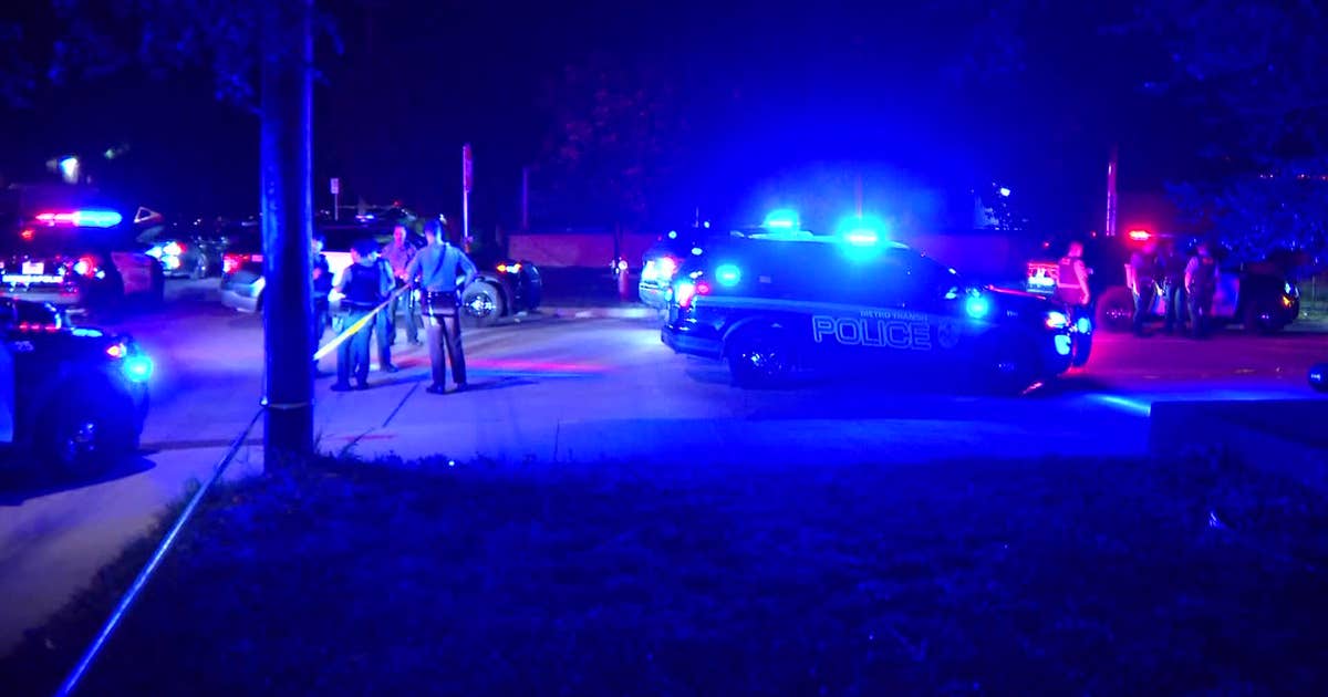 Security worker stabbed in Minneapolis, 2 women arrested