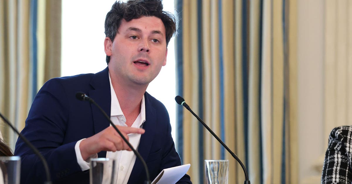 Authorities reviewing election voting vouching stunt by conservative influencer