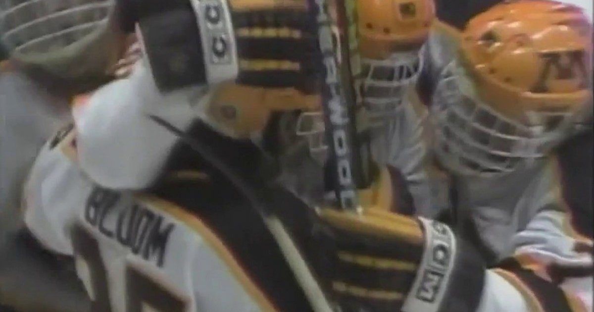 Burnsville Braves hockey legend Scott Bloom dies at 58