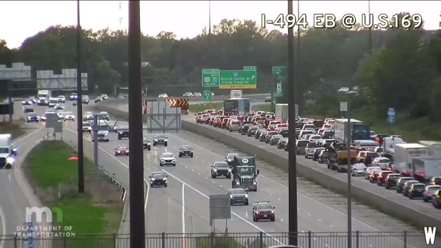 Driver hurt in crash that closed I-494 near Highway 212 in Eden Prairie