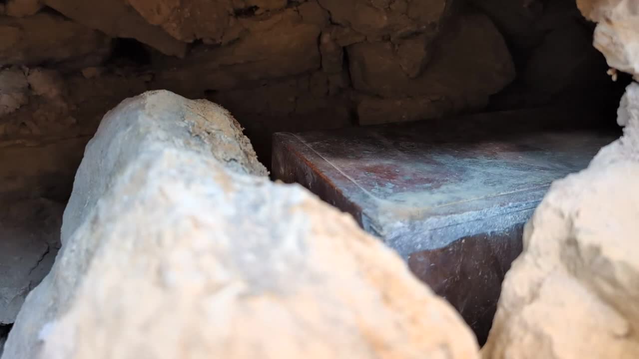 Time capsule discovered inside Minnesota's oldest standing structure