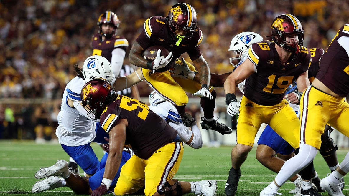 Gophers crush Eastern Illinois 59-7 in 2026 opener
