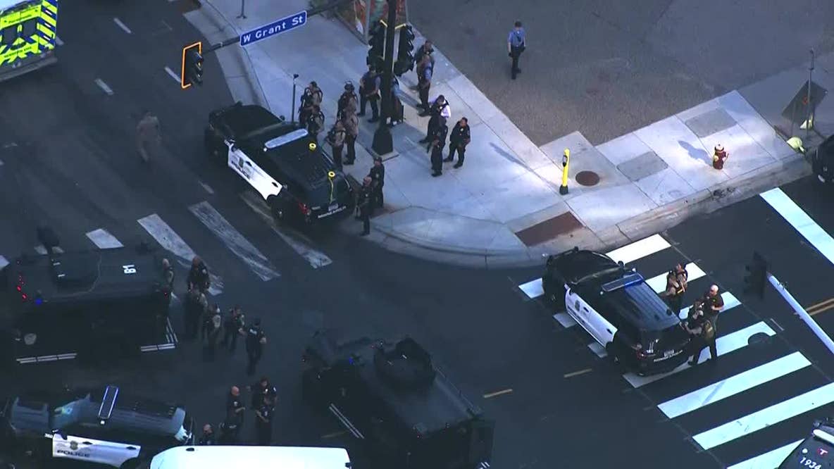 Downtown Minneapolis shooting: At least 1 dead, 6 injured, 2 officers shot