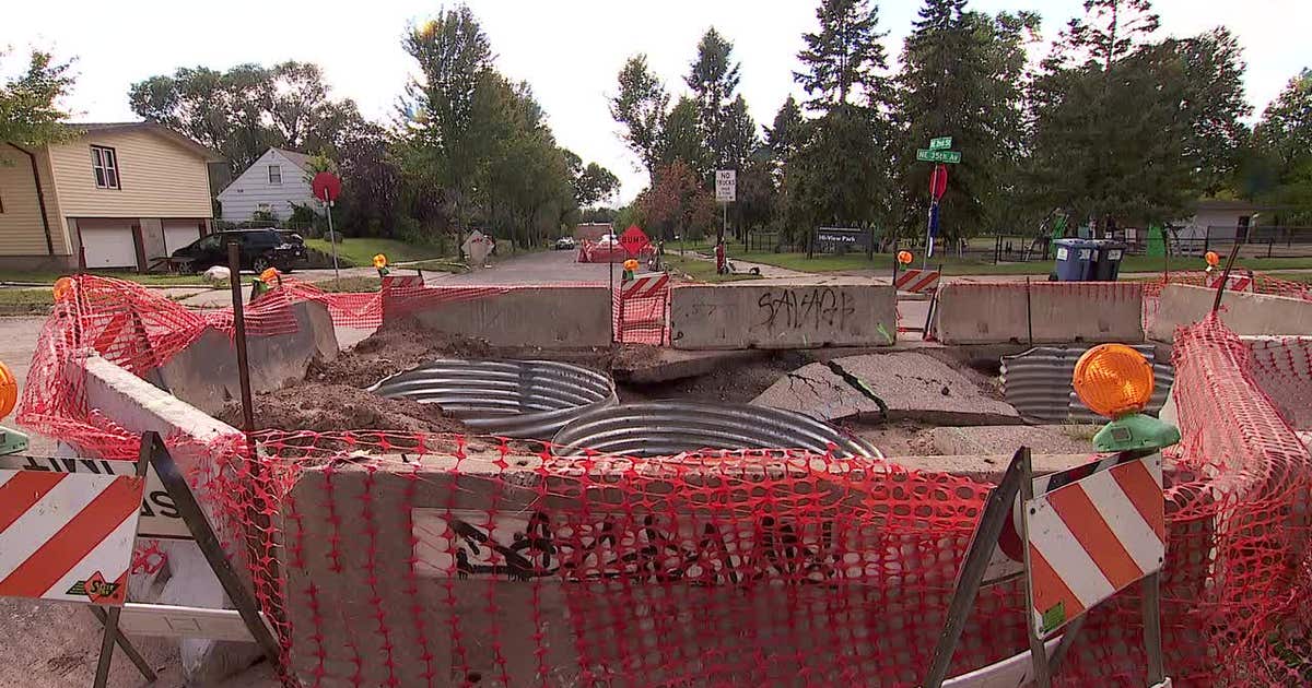 Northeast Minneapolis residents fear winter freeze as water line work drags on